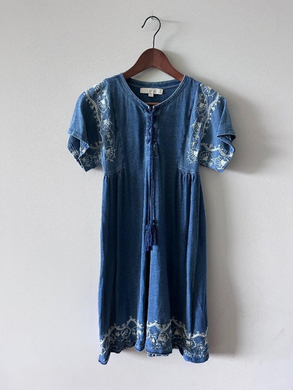 LOFT Petites Embroidered Flutter Sleeve Dress - Blue - S